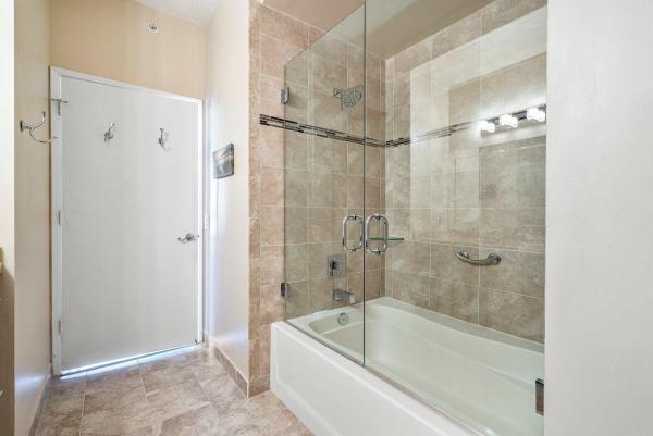 Highland Beach Club, 3606 S Ocean Blvd #1101, Highland Beach, Florida 33487, image 2