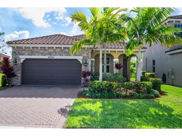Capistara, 4754 Capital Dr, Lake Worth, Florida 33463, image 1