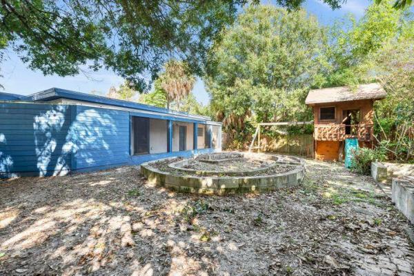 Pinewood, 1016 Chipola Rd, Fort Pierce, Florida 34950, image 1