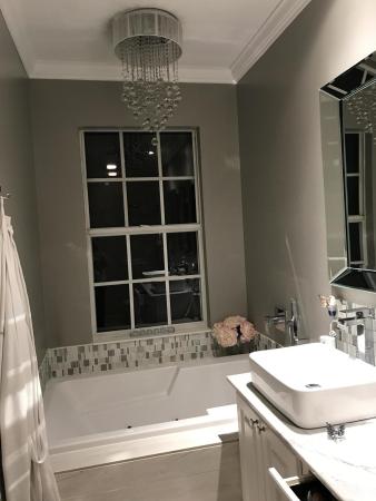 Catalina Lakes, 300 Salinas Dr, Palm Beach Gardens, Florida 33410, image 3