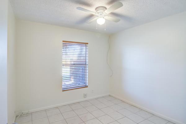 Lee's Crossing, 5139 Burnham Pl, Lake Worth, Florida 33463, image 1
