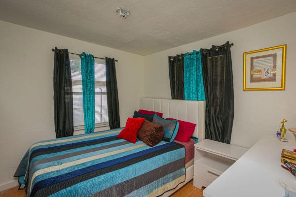Hi-Pine Homesites, 921 State St, Lake Worth, Florida 33461, image 2