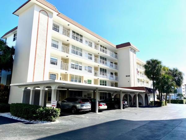 Tropic Bay, 930 Dogwood Dr #358, Delray Beach, Florida 33483, image 2