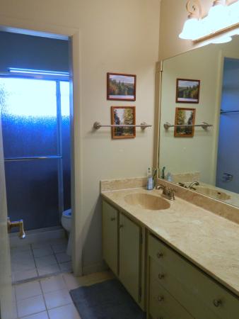 Indian Trail Villas, 114 Conaskonk Cir, Royal Palm Beach, Florida 33411, image 2