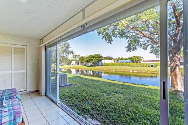 Golden Lakes Village, 123 Lake Susan Dr, West Palm Beach, Florida 33411, image 1