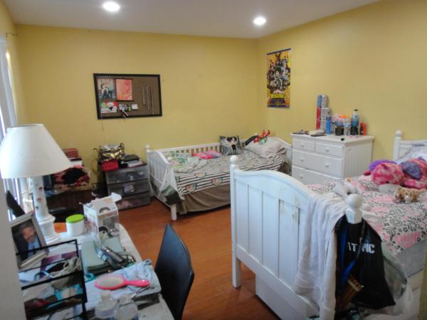 Palm Springs Townhomes, 234 Alemeda Dr, Palm Springs, Florida 33461, image 2