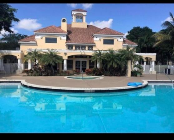 Sailboat Pointe, 2445 NW 33rd St #1401, Oakland Park, Florida 33309, image 1