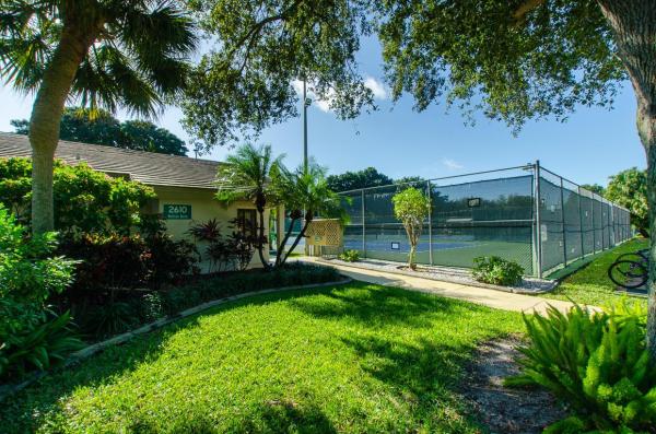Abaco Village, 1604 Abaco Dr #D1, Coconut Creek, Florida 33066, image 1