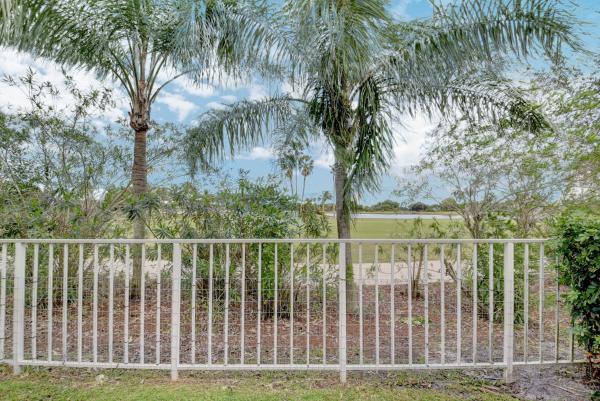 Lakefield South, 2110 Country Golf Dr, Wellington, Florida 33414, image 1