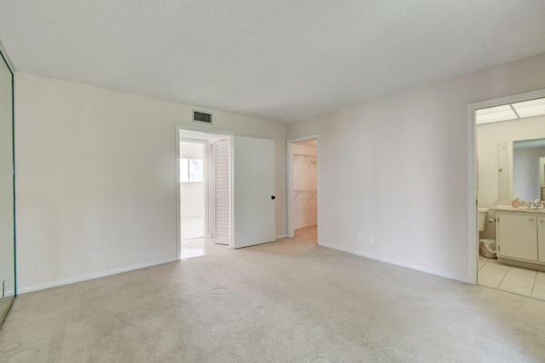 Seagrape At Las Verdes, 5160 Las Verdes Cir #213, Delray Beach, Florida 33484, image 2