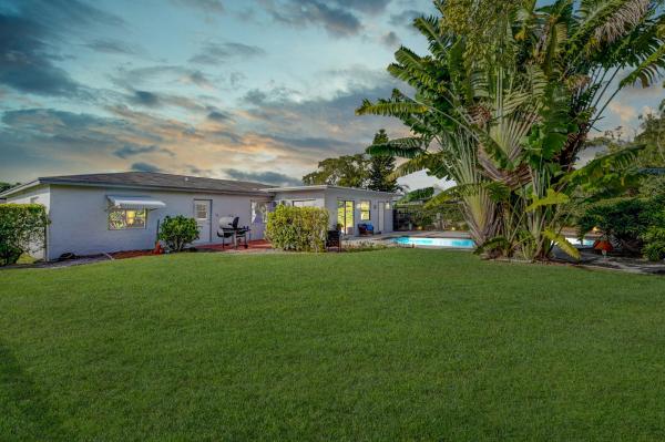 Palmetto Pines, 22170 Aquila St, Boca Raton, Florida 33428, image 1