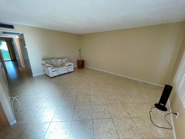 Ventnor, 1061 Ventnor P, Deerfield Beach, Florida 33442, image 3