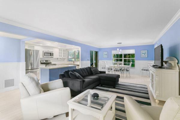 Tamberlane, 5560 Tamberlane Cir #123, Palm Beach Gardens, Florida 33418, image 1