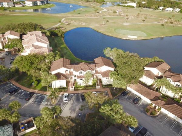 The Sterling Villages Of Palm Beach Lakes, 12103 Glenmoor Dr, West Palm Beach, Florida 33409, image 3