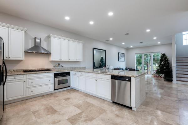 Renaissance Village, 615 Renaissance Way #615, Delray Beach, Florida 33483, image 2