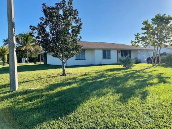 Rainier Lakes At Sandhill Crossing, 1950 SE Rainier Rd, Port St. Lucie, Florida 34952, image 2