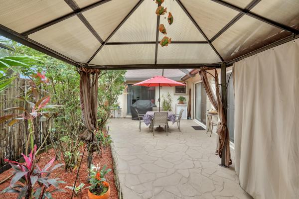 Lakes Of Boca Barwood, 23281 Barlake Dr, Boca Raton, Florida 33433, image 2
