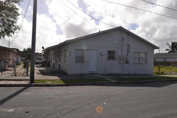 Freshwater Avenue, 908 W 14th 1st St, West Palm Beach, Florida 33401, image 2