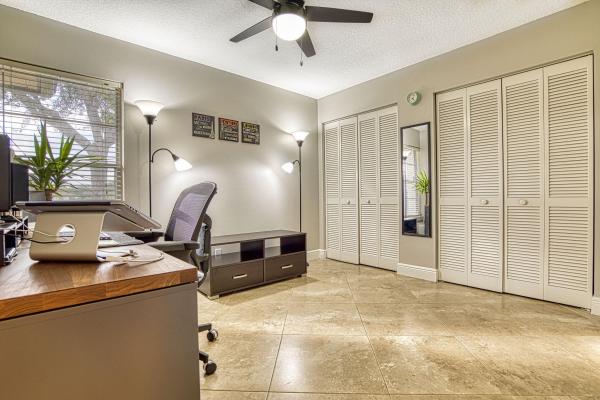 Concord Green, 20978 Concord Green Dr E, Boca Raton, Florida 33433, image 2