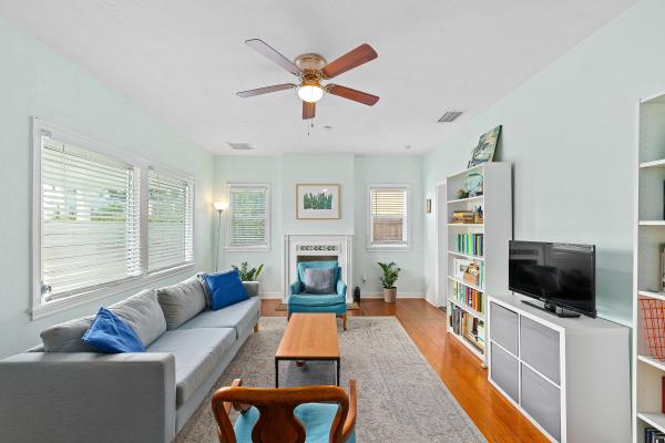 Southwood Heights, 831 Selkirk St, West Palm Beach, Florida 33405, image 1