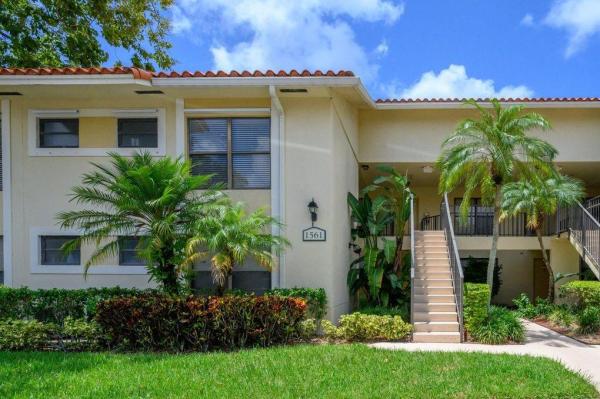 Palm Beach Place, 1561 Windorah Way #F, West Palm Beach, Florida 33411, image 2