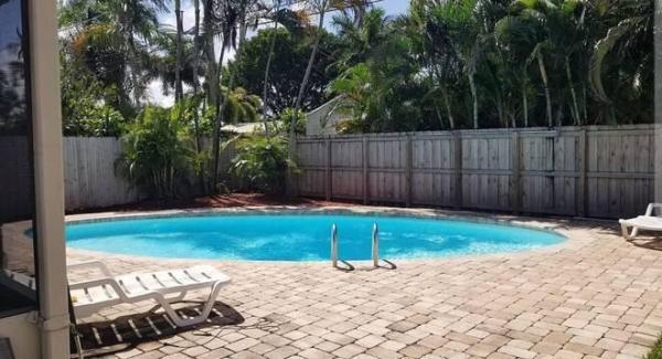 North Andrews Terrace, 140 NE 56th St, Oakland Park, Florida 33334, image 1