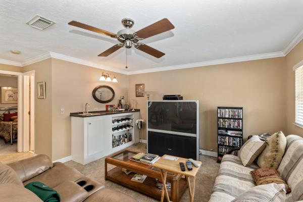 Indian River Estates, 211 E Easy St, Fort Pierce, Florida 34982, image 1