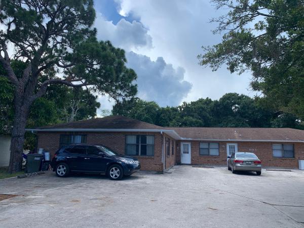 Franklin Park, 603 S 21st St, Fort Pierce, Florida 34950, image 1