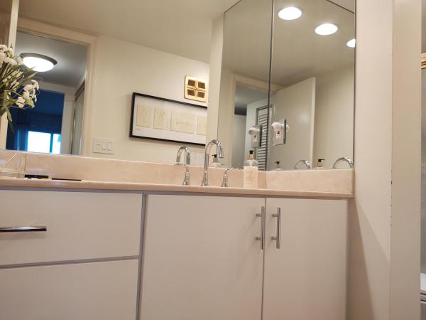 Longwood, 11811 Avenue Of The Pga, Palm Beach Gardens, Florida 33418, image 2