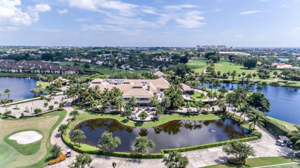 Waterbend At Jonathan's Landing, 16997 Waterbend Dr #134, Jupiter, Florida 33477, image 3