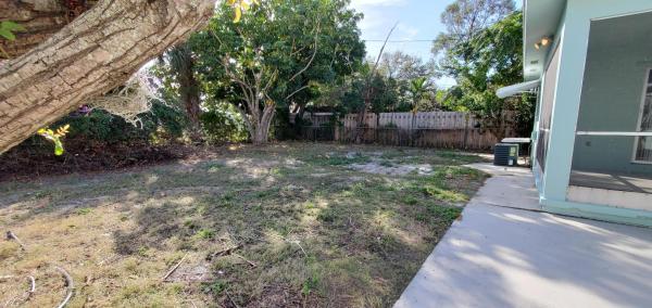 512 W Drew St, Lantana, Florida 33462, image 2