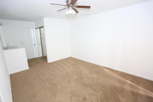 Lake Colony, 4115 Palm Bay Cir #D, West Palm Beach, Florida 33406, image 2