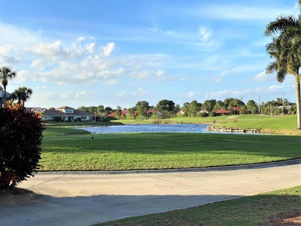 Gleneagles, 7521 Glendevon Ln #704, Delray Beach, Florida 33446, image 1