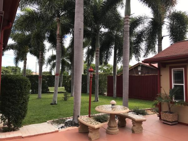 Lakeview Ridge, 800 W Lakewood Rd, West Palm Beach, Florida 33405, image 2