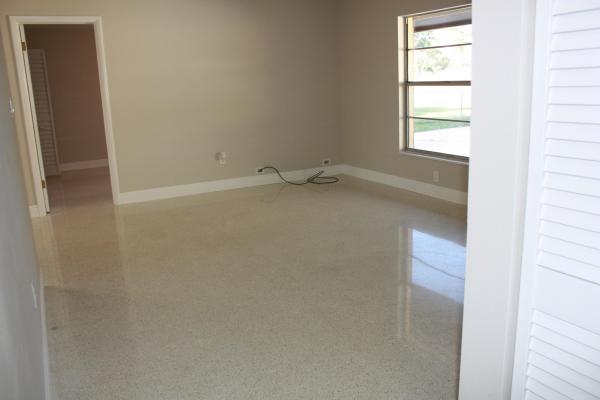 Maravilla Estates, 1007 Martinique Ave, Fort Pierce, Florida 34982, image 2