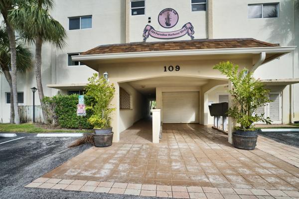 Schooner Bay, 109 Paradise Harbour Blvd #214, North Palm Beach, Florida 33408, image 1