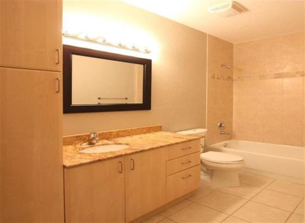 Park Place, 1620 Presidential Way #408, West Palm Beach, Florida 33401, image 3