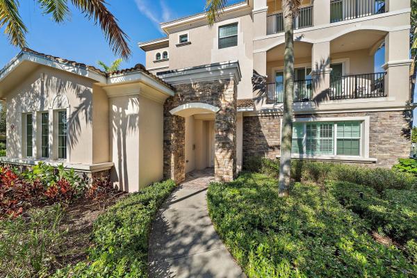 Carriage Homes At Frenchman's Harbor, 13459 Treasure Cove Cir, North Palm Beach, Florida 33408, image 1