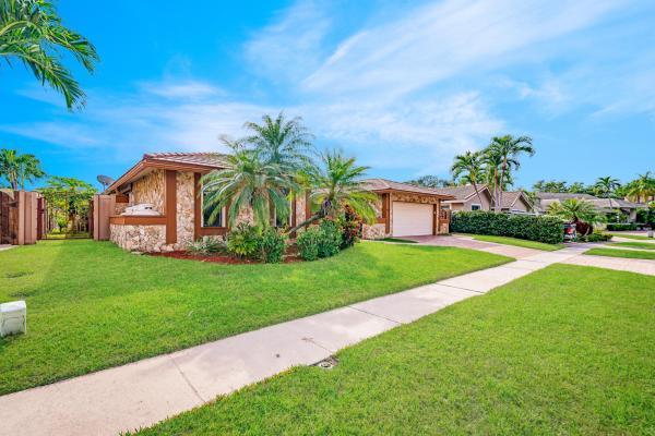 Boca Rio, 23265 Lago Mar Cir, Boca Raton, Florida 33433, image 1