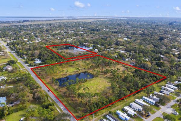 Regina Palms, 407 Weatherbee Rd, Fort Pierce, Florida 34982, image 1