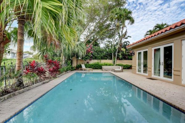 Coventry In The Grove, 21237 Harrow Ct, Boca Raton, Florida 33433, image 1