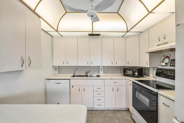 Wolverton At Century Village, 3034 Wolverton B, Boca Raton, Florida 33434, image 1