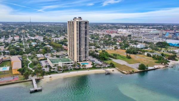 The Palm Beach House, 5600 N Flagler Dr #710, West Palm Beach, Florida 33407, image 2