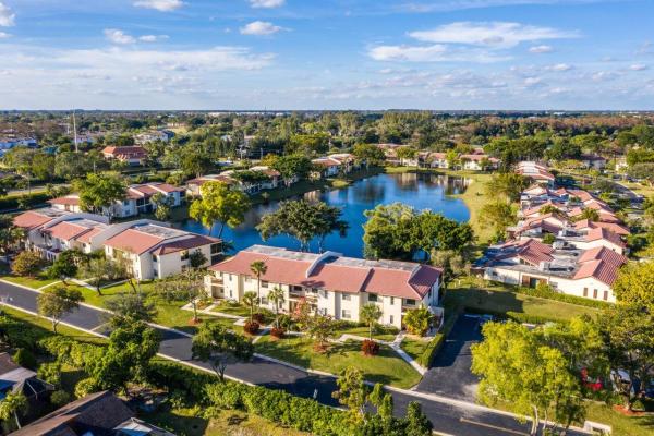 Glades Of Boca Lago, 21791 Arriba Real, Boca Raton, Florida 33433, image 1