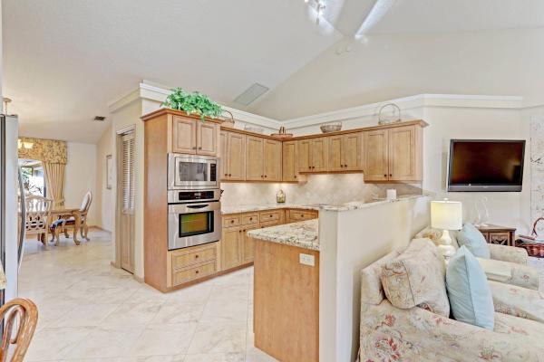 Preston, 142 Thornton Dr, Palm Beach Gardens, Florida 33418, image 1