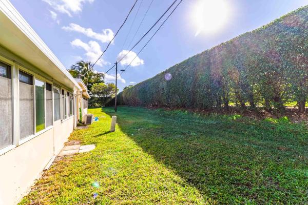 Imperial Villas, 2814 Crown Ct, Delray Beach, Florida 33445, image 3