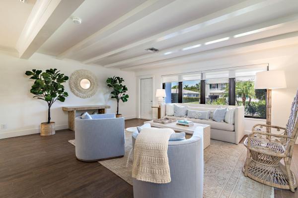 Worth Court, 146 Worth Ct S, West Palm Beach, Florida 33405, image 1