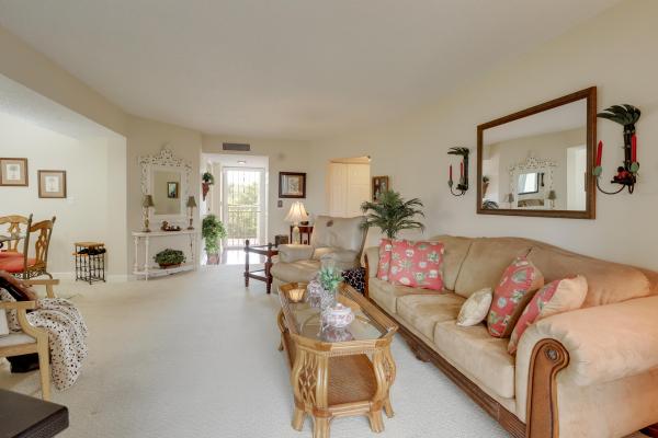 Kendall At Poinciana Place, 3810 Via Poinciana #503, Lake Worth, Florida 33467, image 1