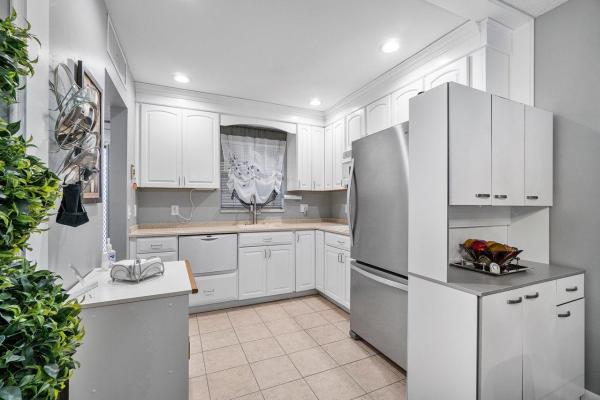 Greenway Village South, 12020 W Greenway Dr #204, Royal Palm Beach, Florida 33411, image 2