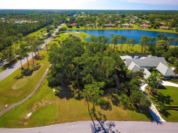 Stonewal Estates, 8942 Marlamoor Ln, Palm Beach Gardens, Florida 33412, image 2